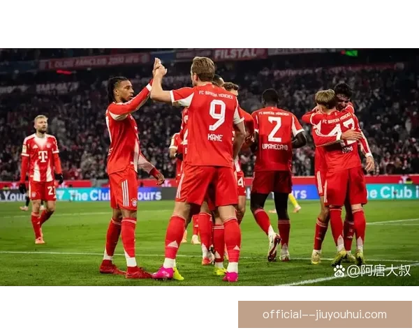 2025-26赛季德甲拜仁慕尼黑半程领先第二名8分稳居榜首